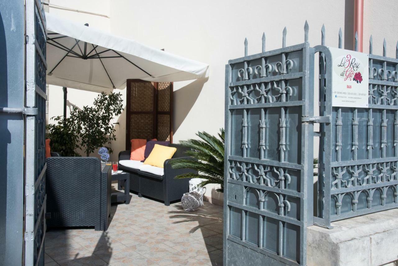 Hotel Le Tre Rose di Giò Casamassella Esterno foto