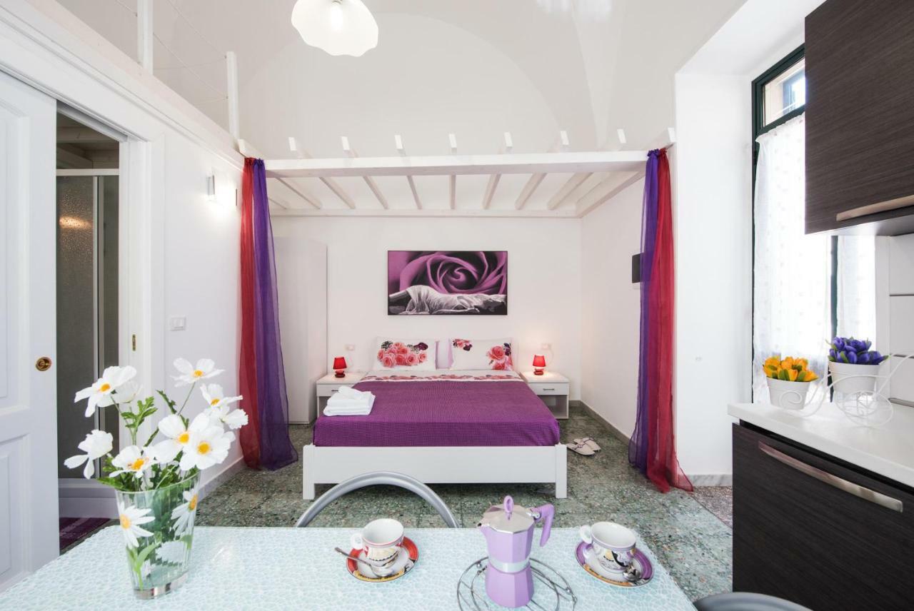 Hotel Le Tre Rose di Giò Casamassella Esterno foto